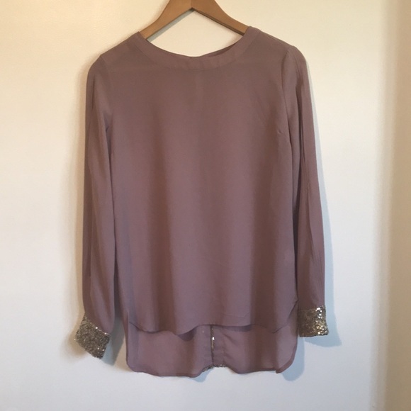 COVET mauve cold shoulder blouse with gold sequin accents size XS oversized - Picture 3 of 12